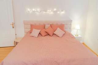 Гостевой дом Guest house Maison 21 Пловдив Двухместный номер с 1 кроватью и общей ванной комнатой-13